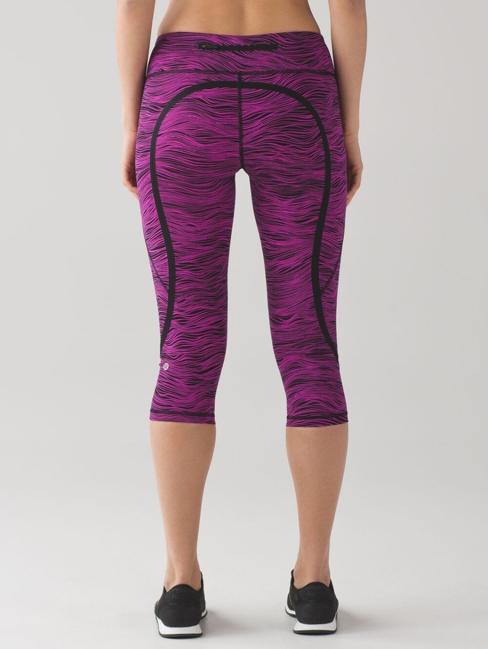 Lululemon On Track Crop (19")